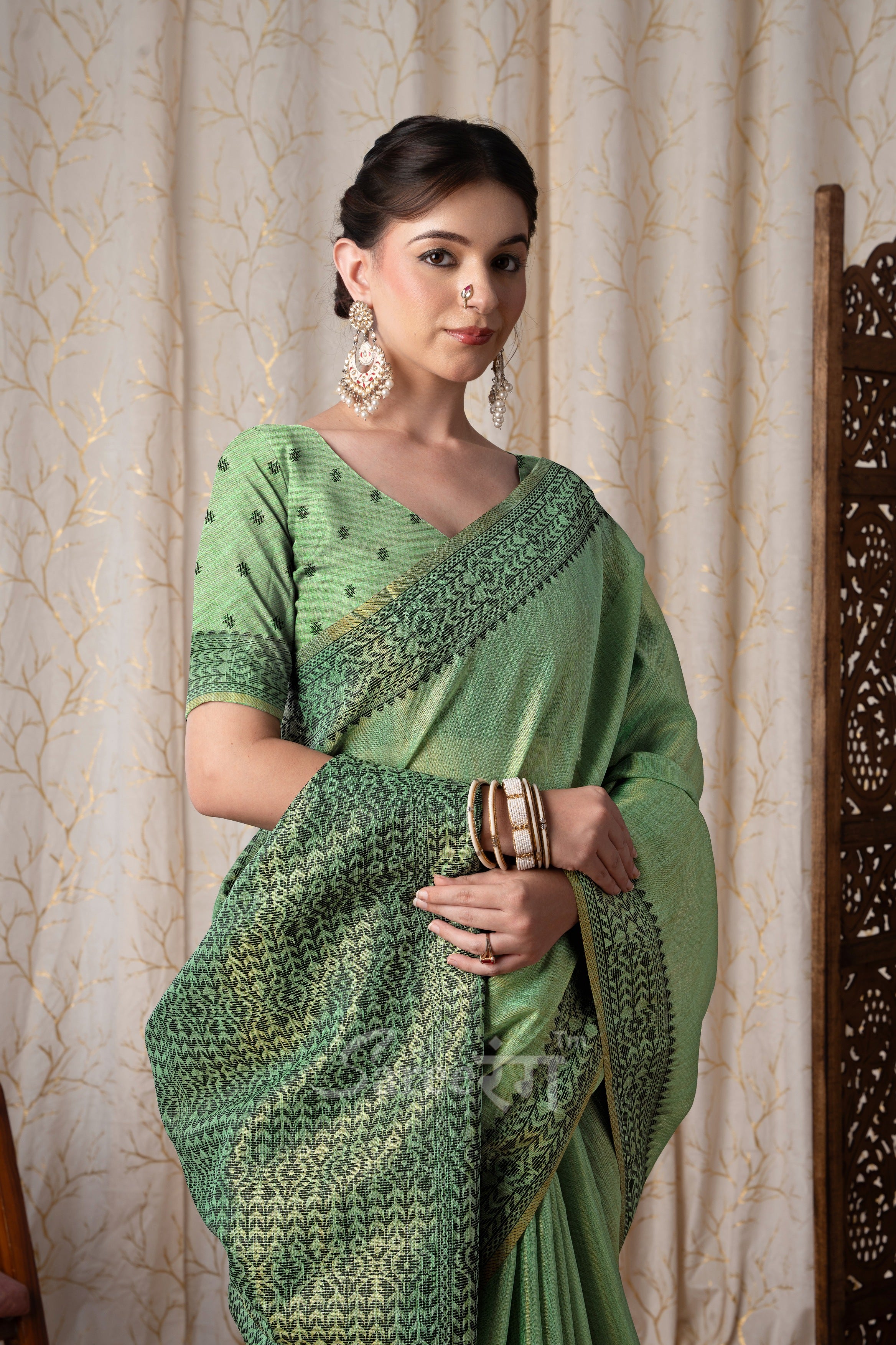 BlackBerry Green Pure Linen Tissue Silk Woven Saree