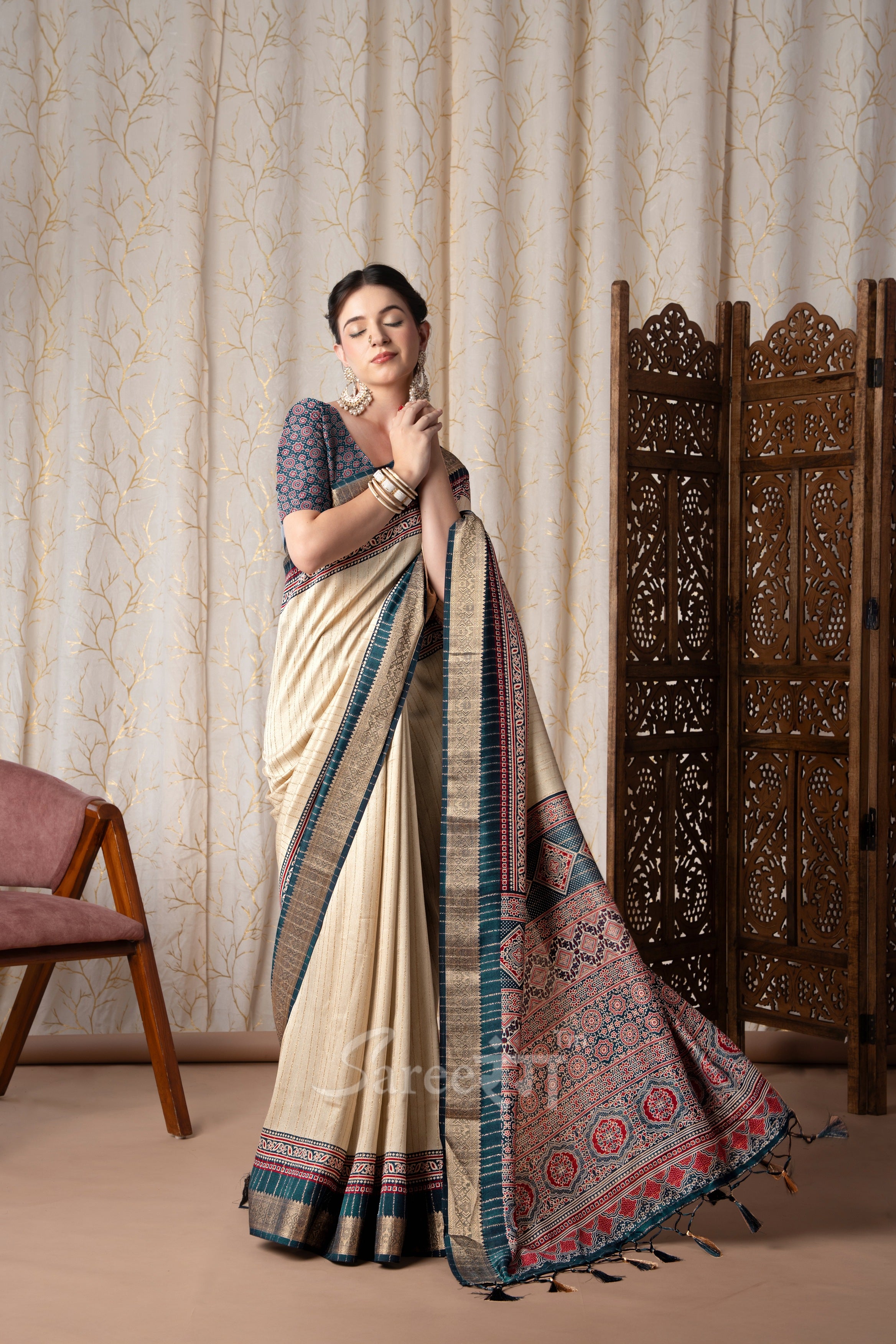 Jalpari Morpich And Cream Pashmina Modal Silk Ajrakh Printed Saree