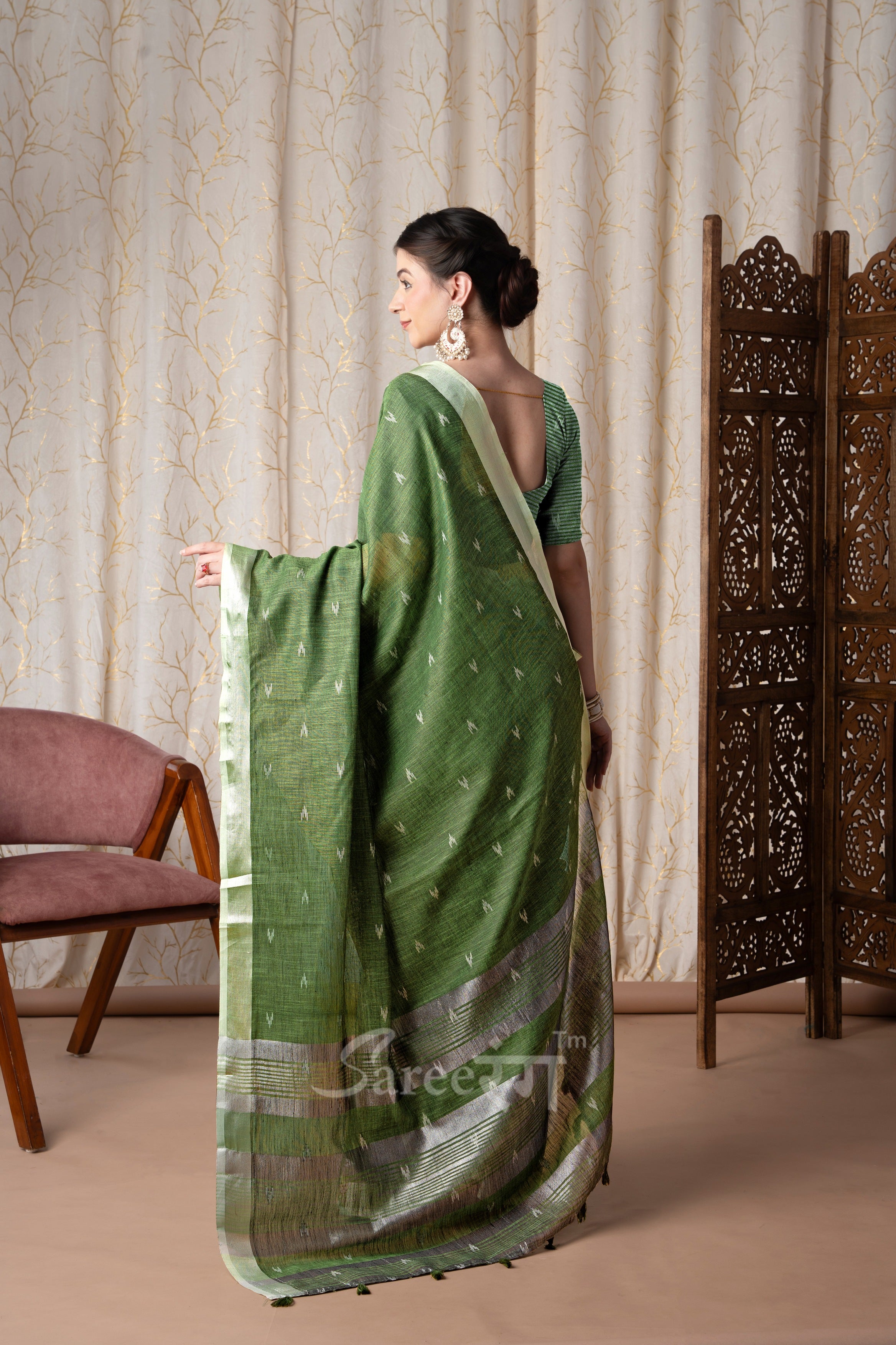 Rajmata Green Khadi Linen Butti Weaving Saree