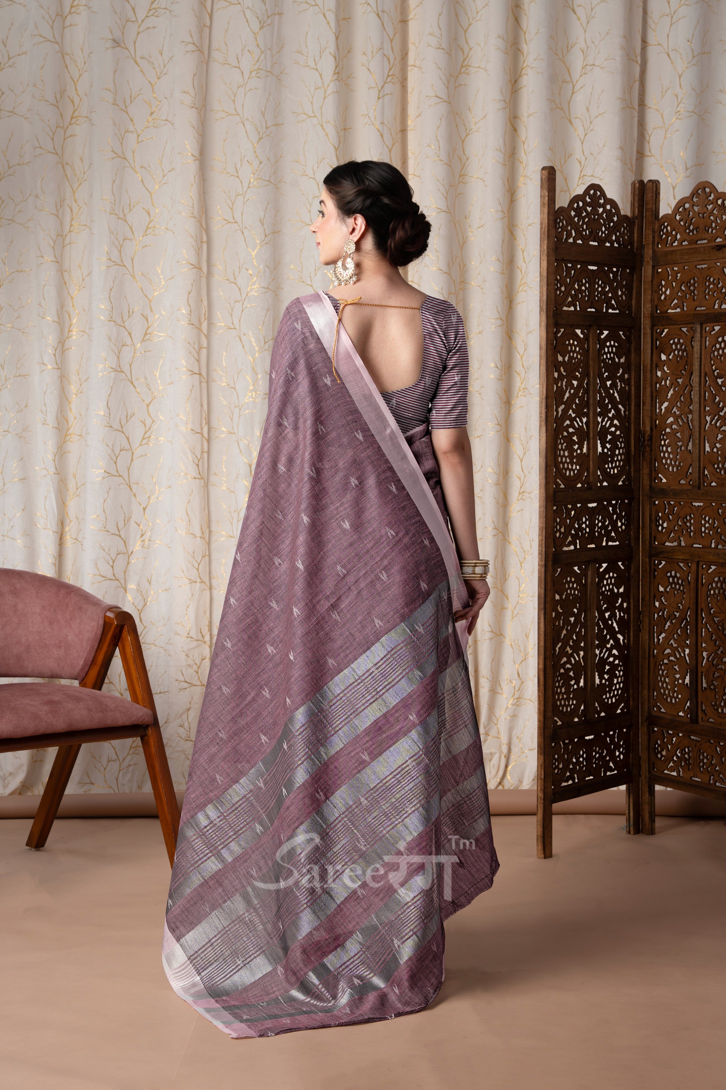 Rajmata Pink Khadi Linen Butti Weaving Saree