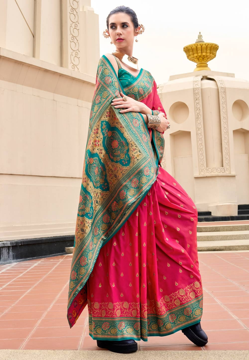 Soudarya Pink Pure Soft Banarasi Silk Waving Saree