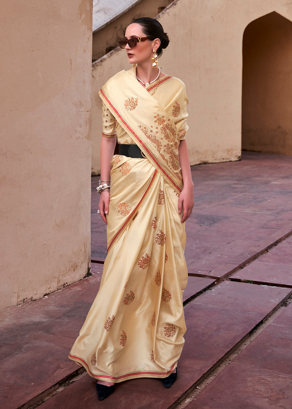 Tathastu Brige Pure Sattin With Copper Zari Weaving Saree
