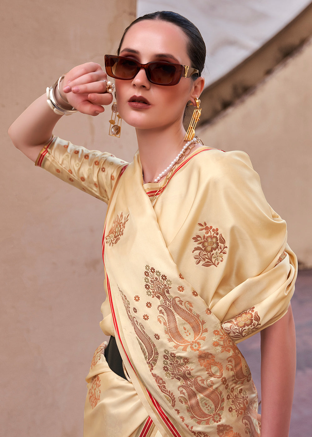 Tathastu Brige Pure Sattin With Copper Zari Weaving Saree