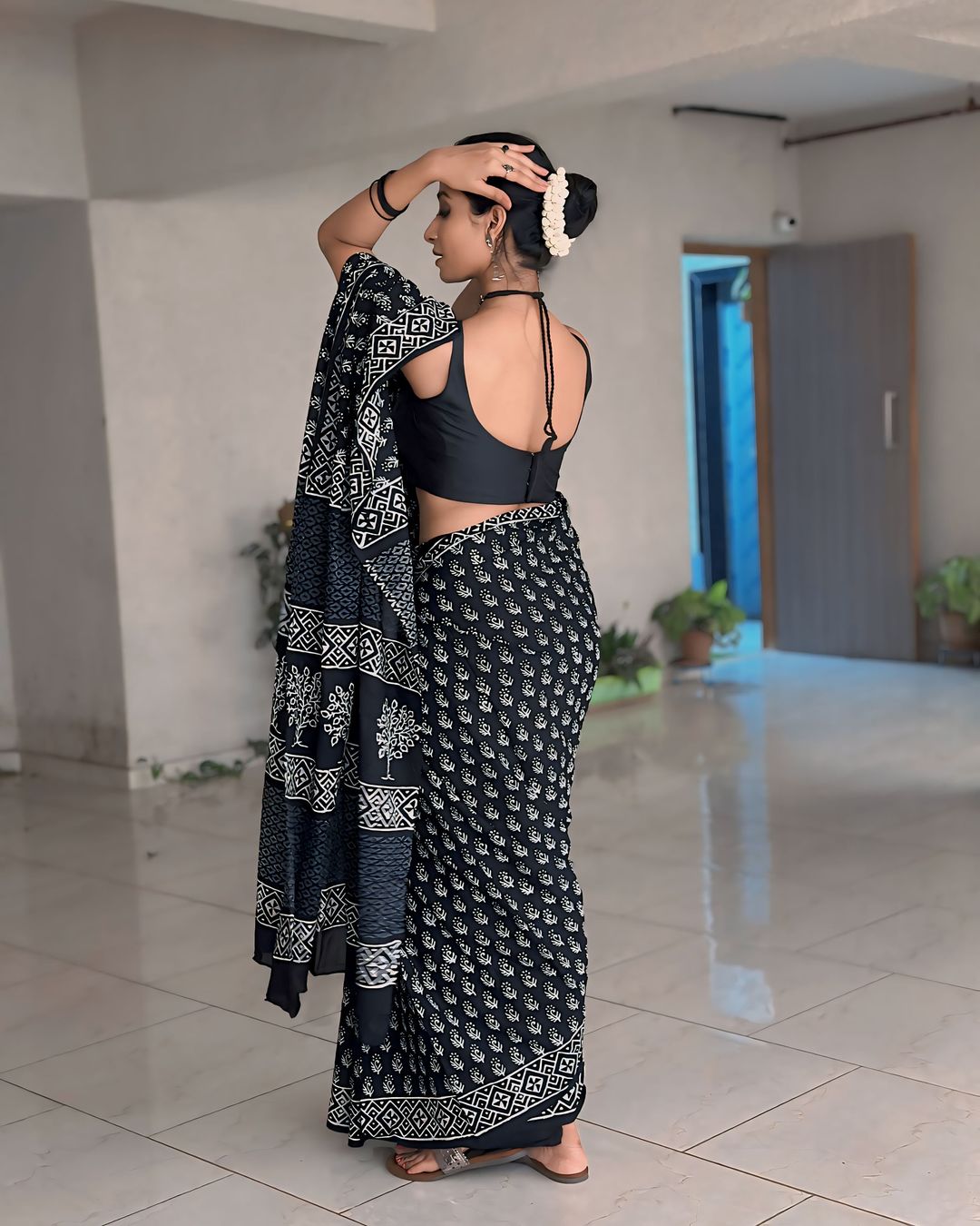 Indescribable One Minute Ready To Wear Black Cotton Saree