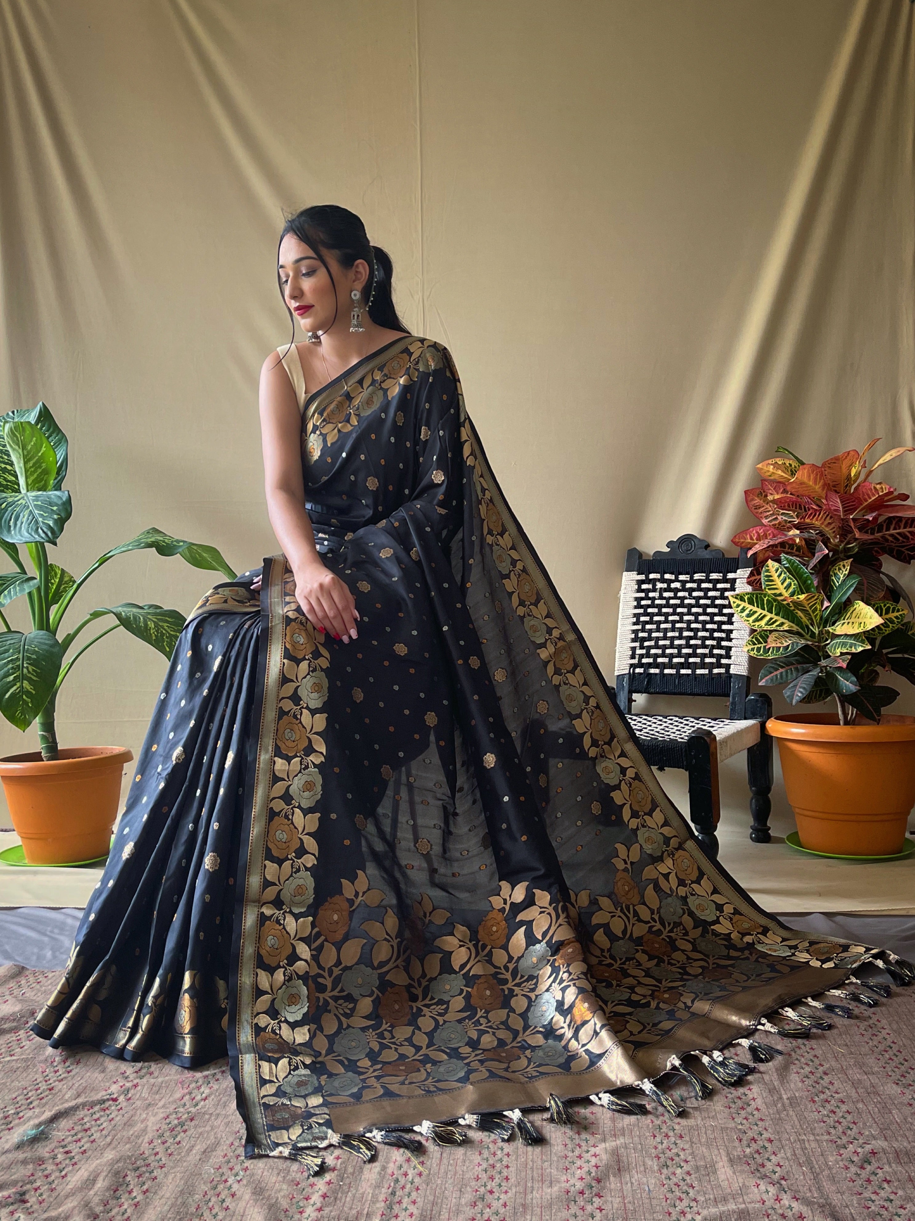 Black Floral Woven Banarasi Silk Saree