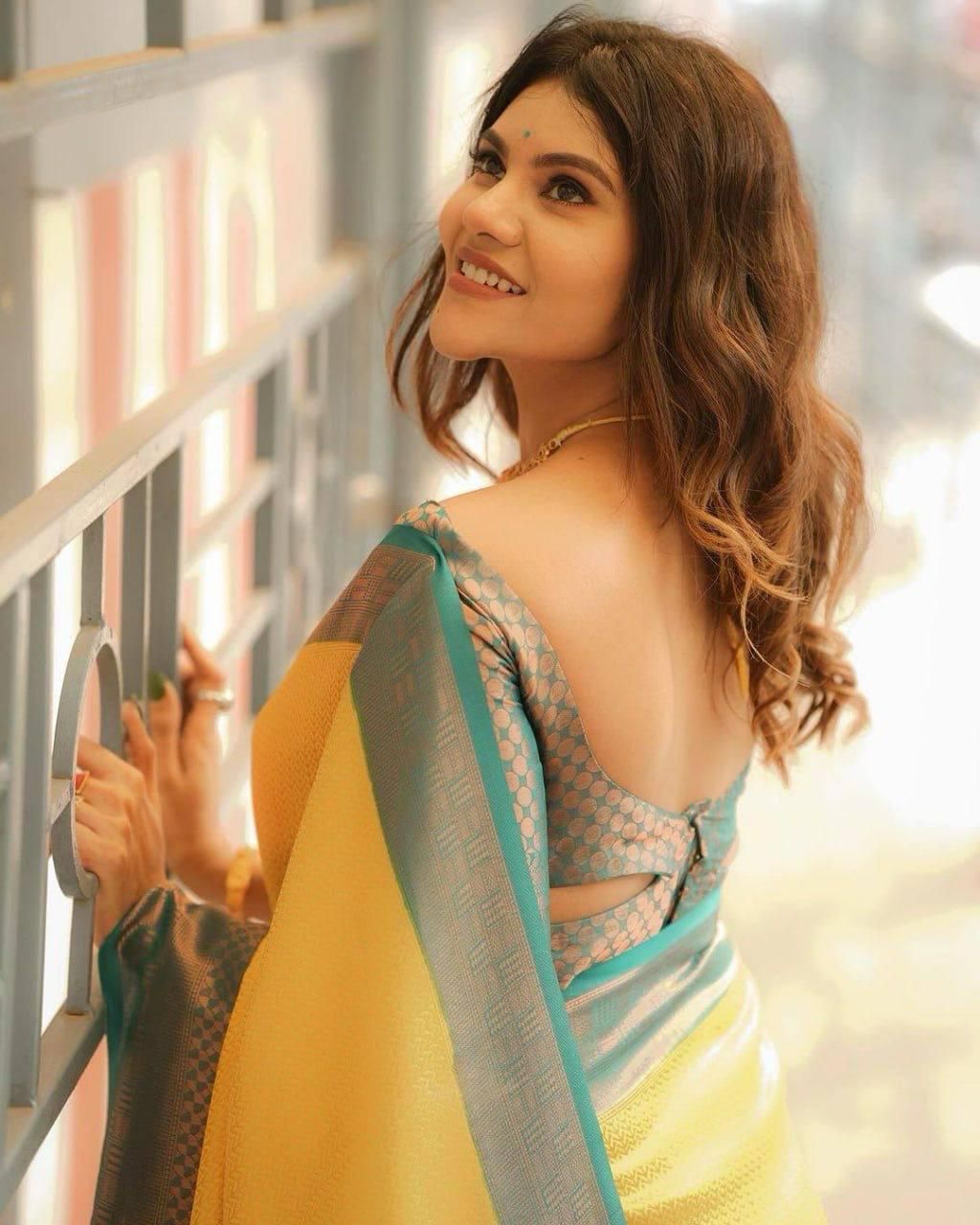 Assemblage YEllow Soft Silk Weaving Saree