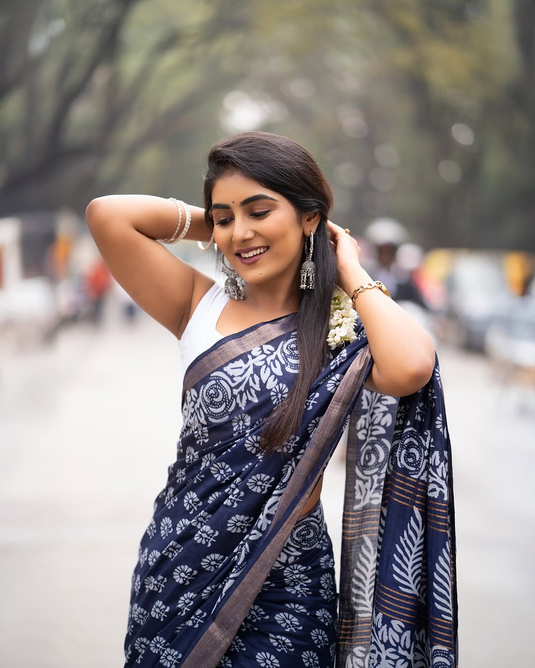 Floral One Minute Ready To Wear Dark Blue Cotton Silk Saree