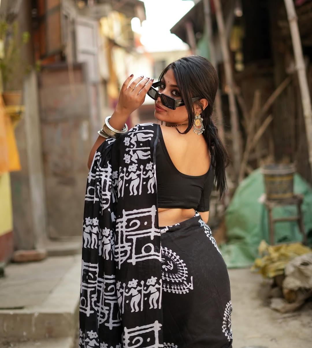 Blooming One Minute Ready To Wear Black Pure Soft Linen Silk Saree