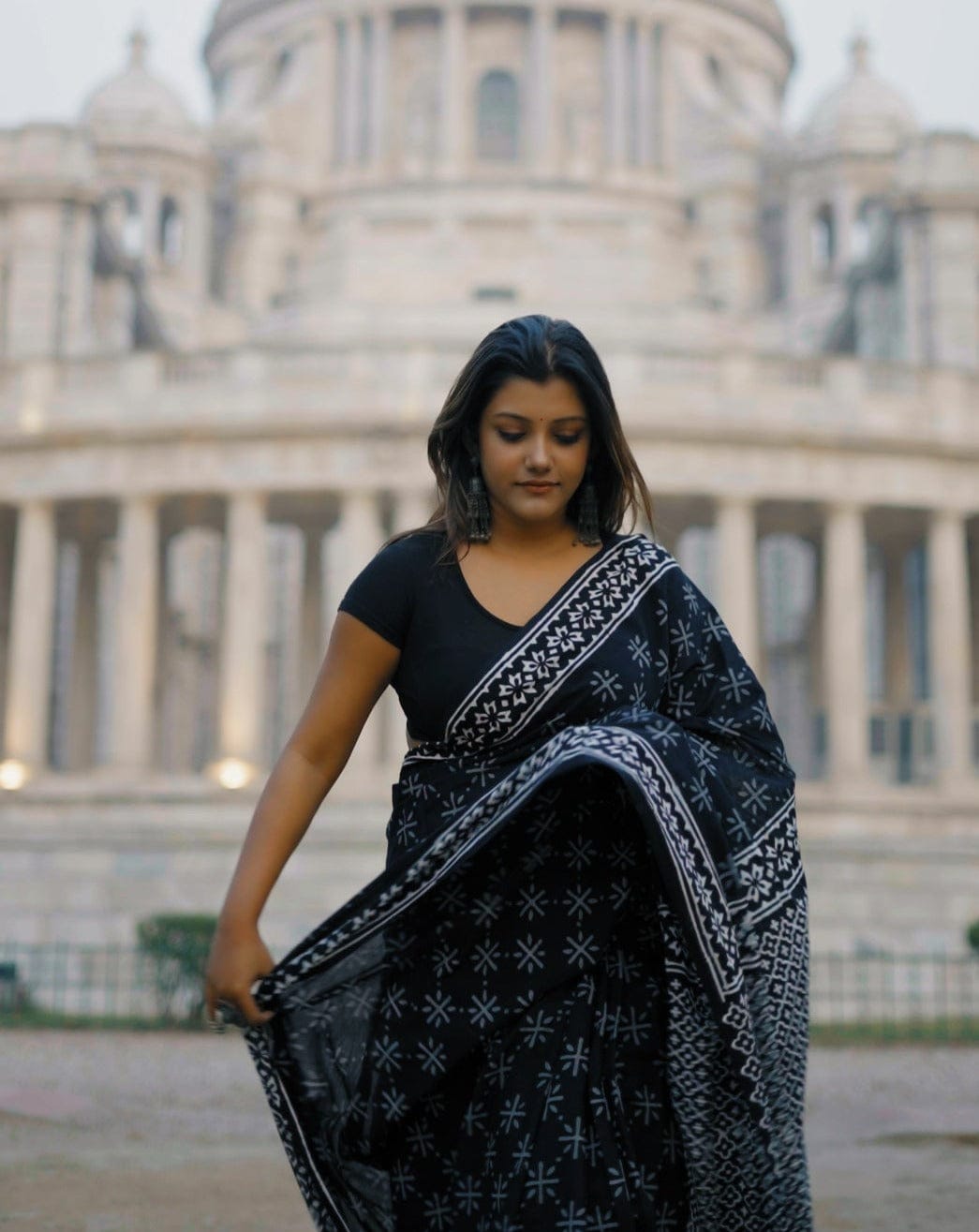 Petaline One Minute Ready To Wear Black Pure Soft Linen Silk Saree