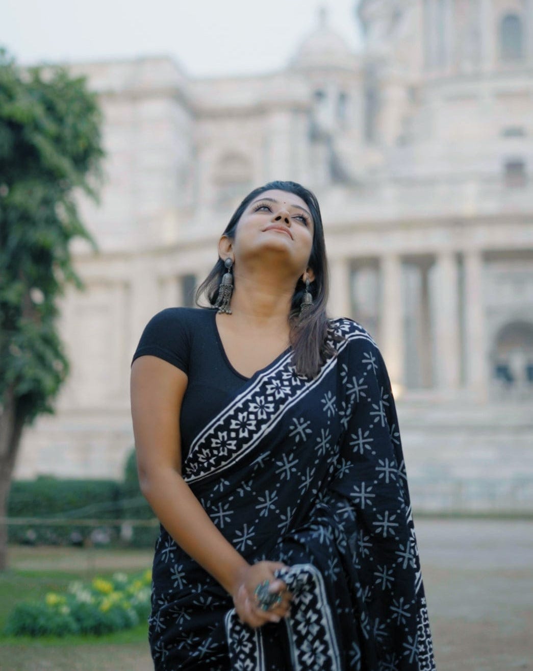 Petaline One Minute Ready To Wear Black Pure Soft Linen Silk Saree