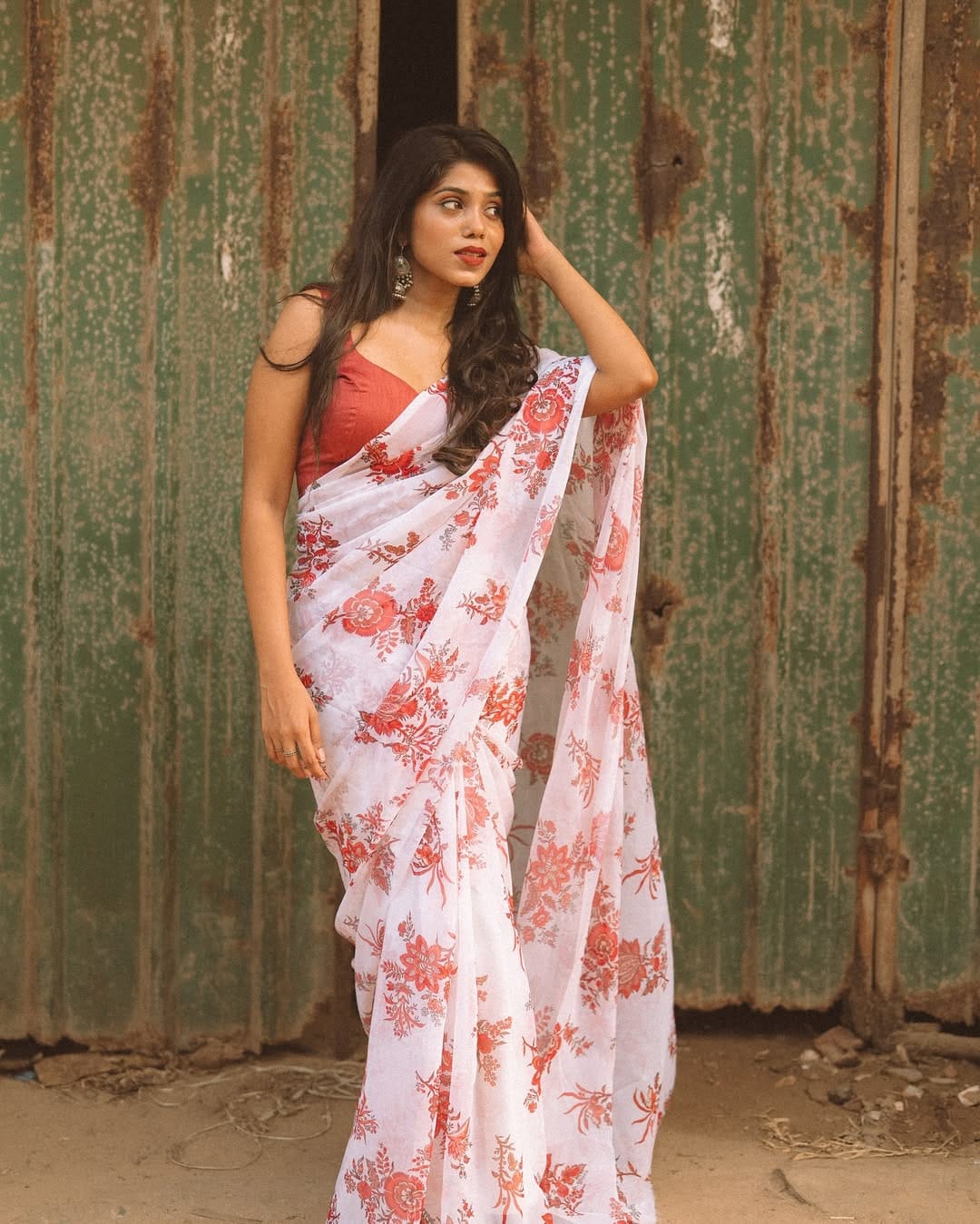 Radiancy One Minute Ready To Wear White Georgette Saree