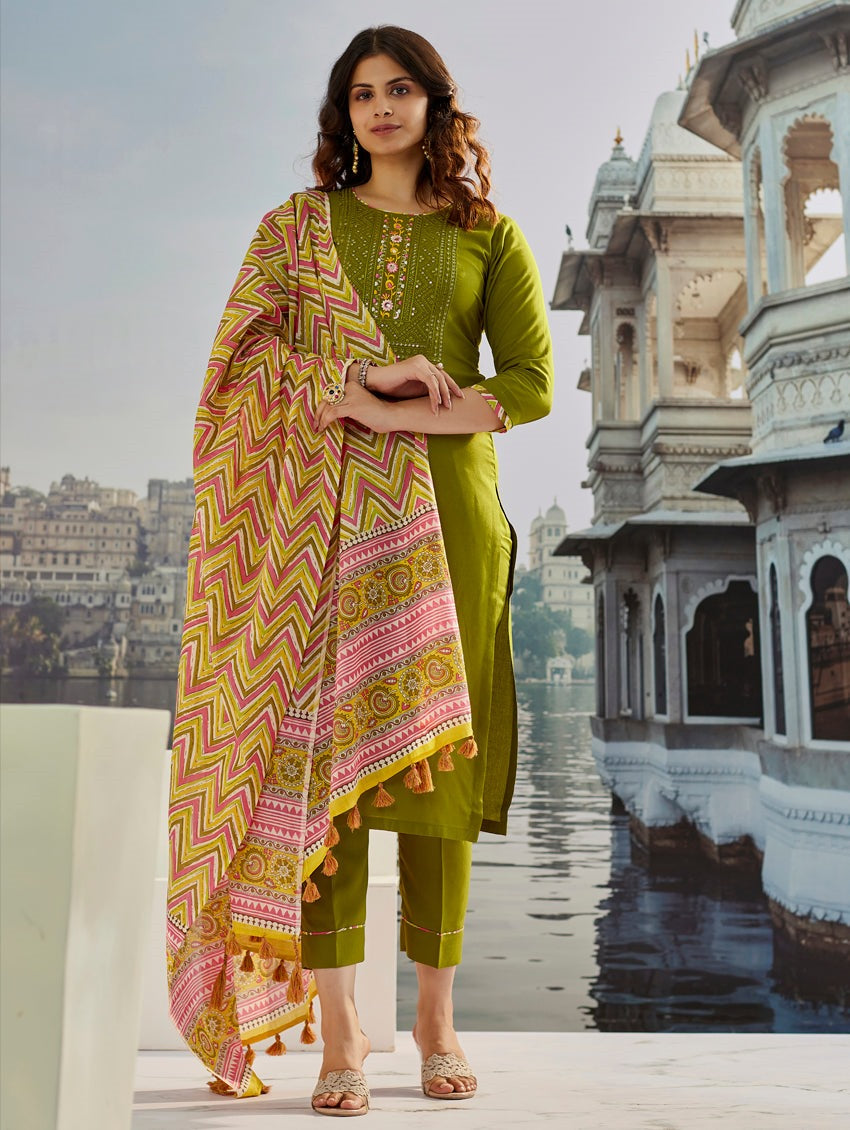 Intricate Mehandi Muslin Cotton Embroidery With Printed Border Suit Set