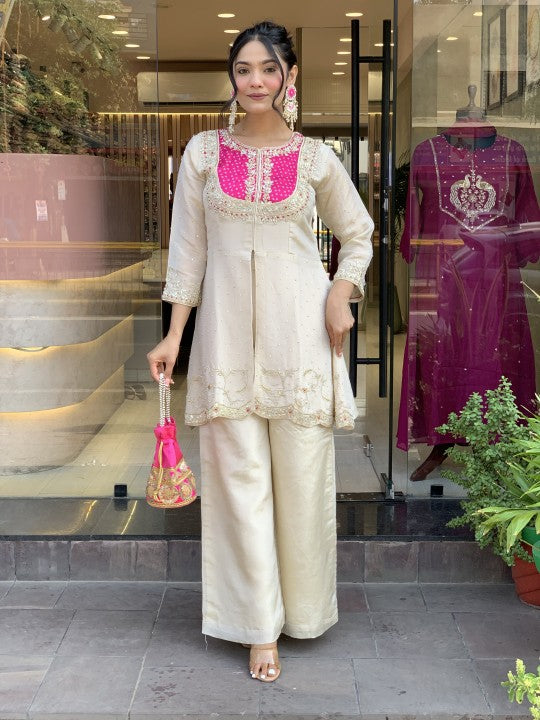 Sizzling Pink Gold Crush Embroidery Coding Sequence Work Salwar Suit
