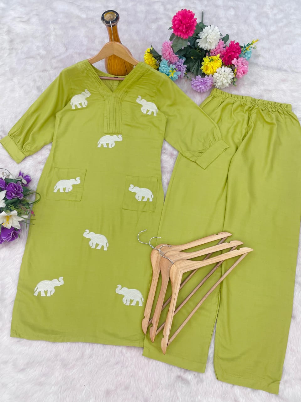 Dulcet Green Rayon Elephant Embroidered Kurta Set With Plazzo
