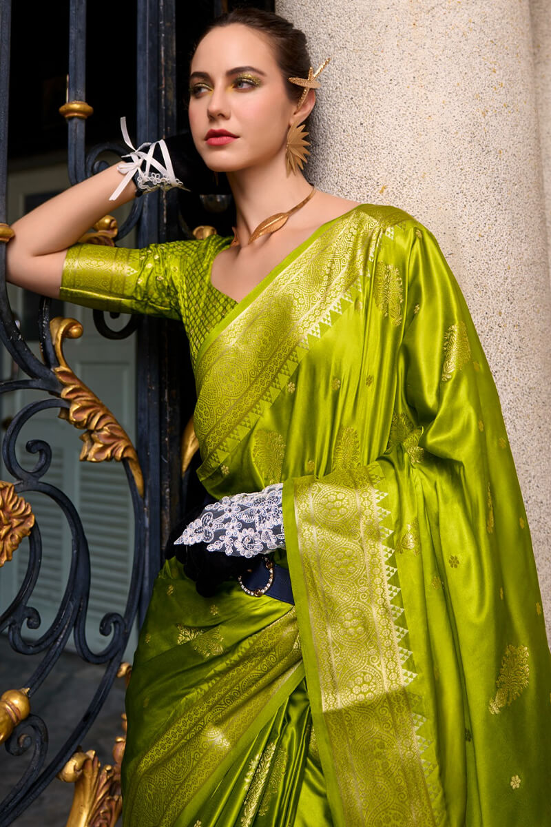 Mungha Booger Green Banarasi Satin Silk Zari Weaving Saree