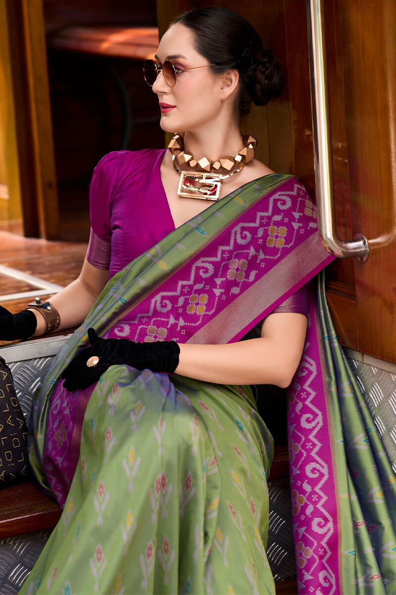 Pyramid Spanish Green Banarasi Soft Silk Ikkat Border Saree